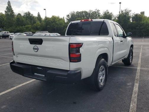 2025 Nissan Frontier S