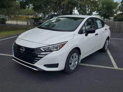 2025 Nissan Versa S