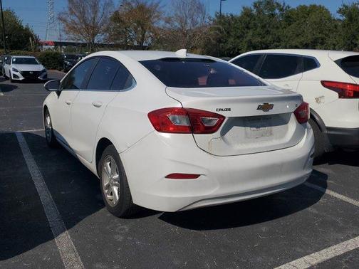 2018 Chevrolet Cruze LT