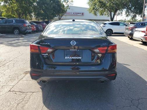 2019 Nissan Altima 2.5 SR