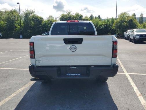 2025 Nissan Frontier S