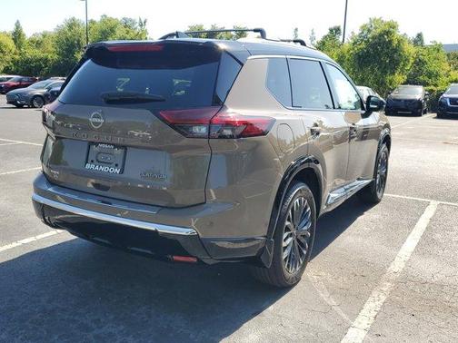 2025 Nissan Rogue Platinum