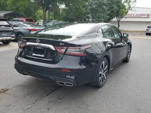 2023 Nissan Maxima SV