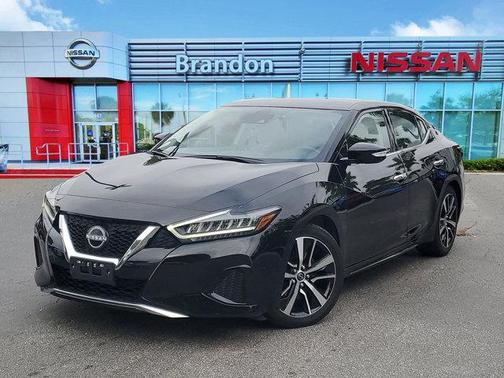 2023 Nissan Maxima SV