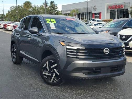 2025 Nissan Kicks SV