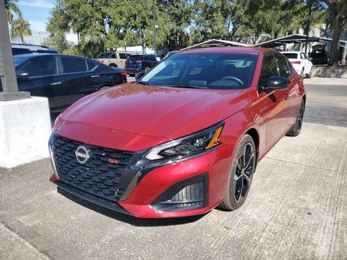 2025 Nissan Altima SR