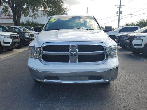2016 RAM 1500 SLT
