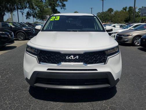 2023 Kia Sorento LX