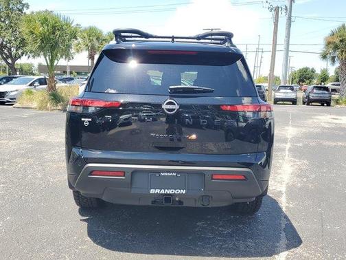 2025 Nissan Pathfinder Rock Creek