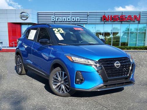 2023 Nissan Kicks SR