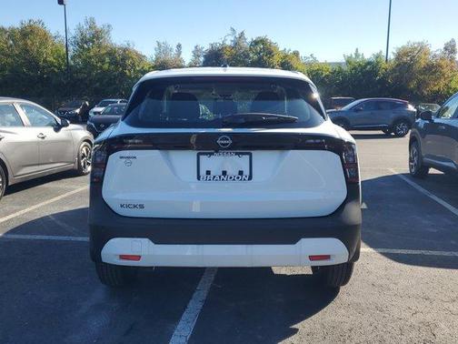 2026 Nissan Kicks S