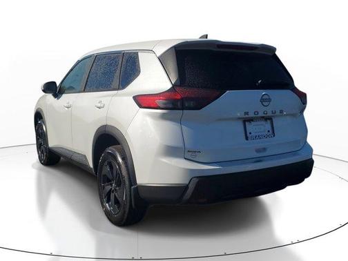 Everest White P 2026 Nissan Rogue SV