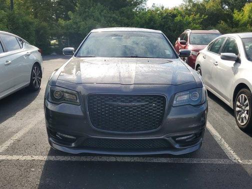 2023 Chrysler 300 Touring L
