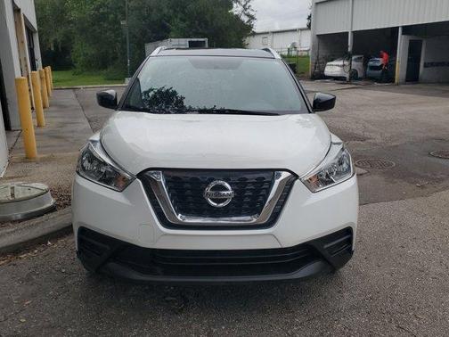 2019 Nissan Kicks SV