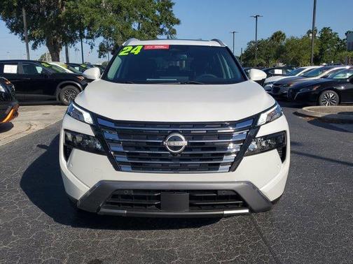 2024 Nissan Rogue SL