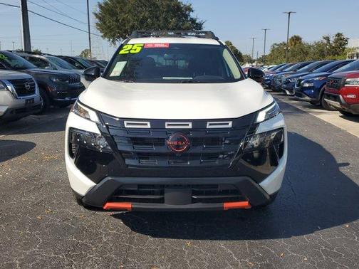 2025 Nissan Rogue Rock Creek