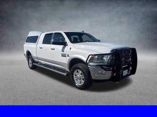 Bright White Clearcoat 2018 RAM 2500 Laramie