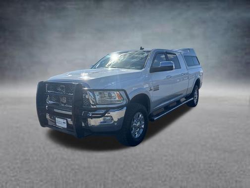 Bright White Clearcoat 2018 RAM 2500 Laramie