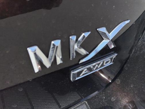 2013 Lincoln MKX Base