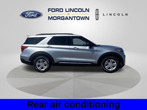 Iconic Silver Metallic 2021 Ford Explorer XLT
