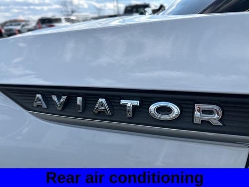 White 2021 Lincoln Aviator Reserve AWD