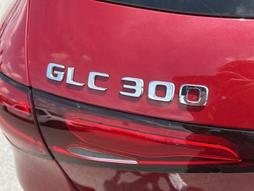 2024 Mercedes-Benz GLC 300 Base 4MATIC