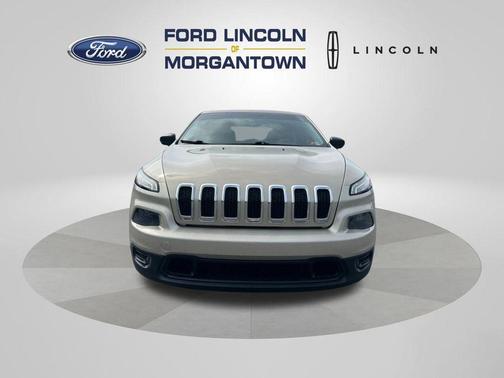 2015 Jeep Cherokee Sport