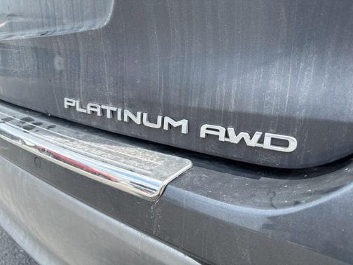 2020 Toyota Highlander Platinum