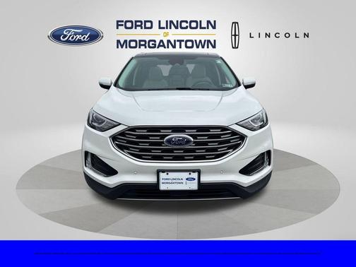 White Metallic 2021 Ford Edge Titanium