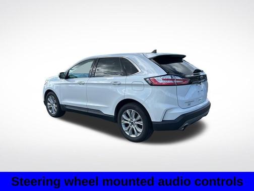White Metallic 2021 Ford Edge Titanium