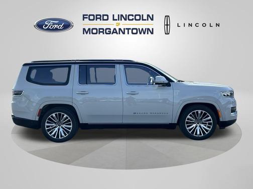 2022 Jeep Grand Wagoneer Series III