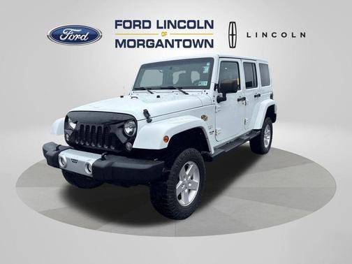 Bright White Clearcoat 2015 Jeep Wrangler Unlimited Sahara