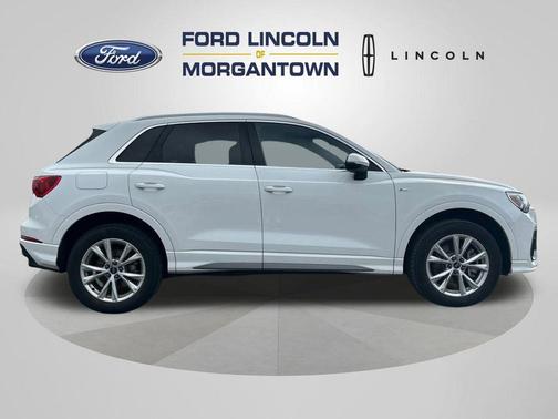 2024 Audi Q3 45 S line Premium