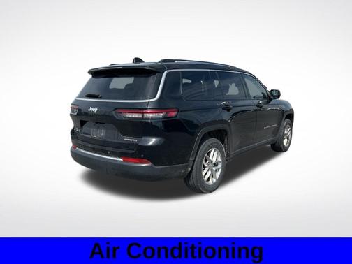 Diamond Black 2023 Jeep Grand Cherokee L Laredo