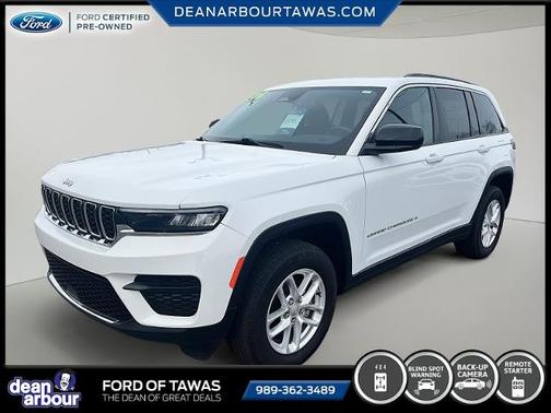 White 2024 Jeep Grand Cherokee LAREDO