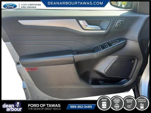 ICONIC SILVER METALLIC 2024 Ford Escape PLATINUM