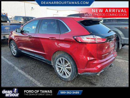 2022 Ford Edge TITANIUM