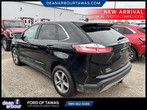 AGATE BLACK METALLIC 2023 Ford Edge SEL