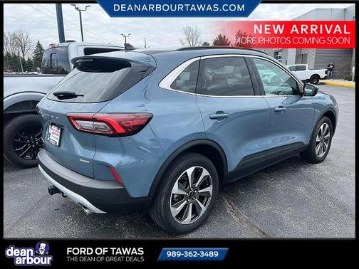 VAPOR BLUE METALLIC 2023 Ford Escape PLATINUM