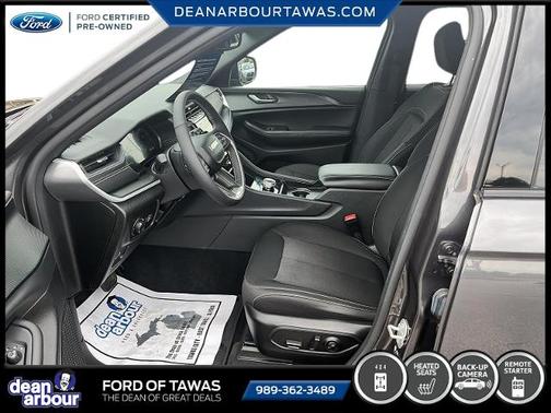 Gray 2024 Jeep Grand Cherokee LAREDO