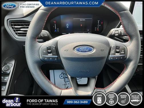 STAR WHITE METALLIC TRI-COA 2024 Ford Escape ST-LINE