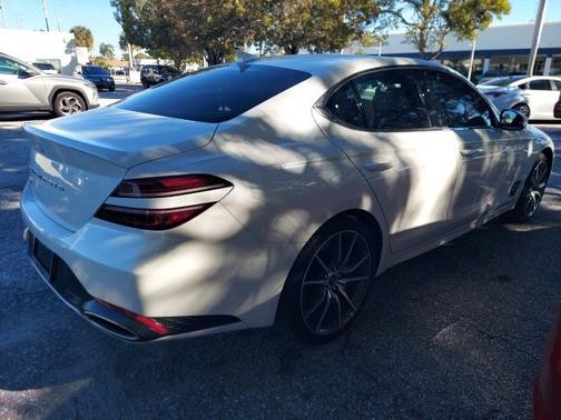 2025 Genesis G70 2.5T