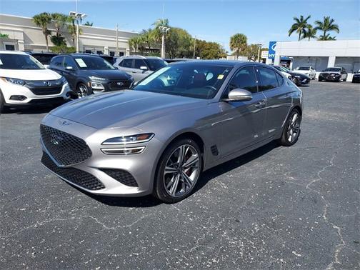 2025 Genesis G70 2.5T
