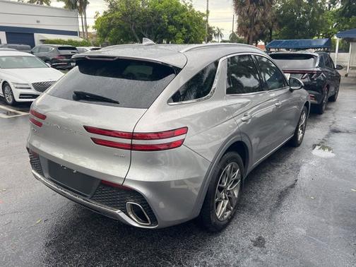 2025 Genesis GV70 2.5T