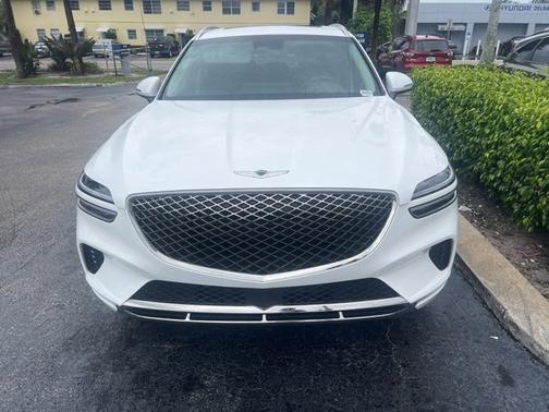 2025 Genesis GV70 2.5T