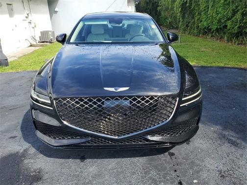 2024 Genesis G80 2.5T