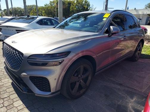 2023 Genesis GV70 2.5T