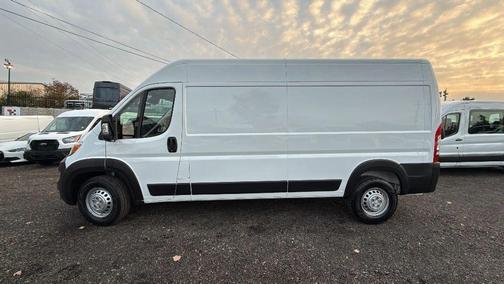 2025 RAM ProMaster 2500 Tradesman