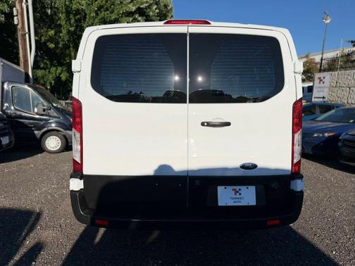 Oxford White 2024 Ford Transit-250 Base