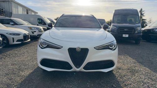 Alfa White 2020 Alfa Romeo Stelvio Ti Sport